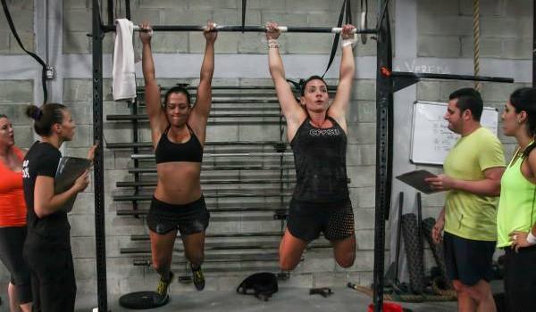 tractions crossfit kipping pull up